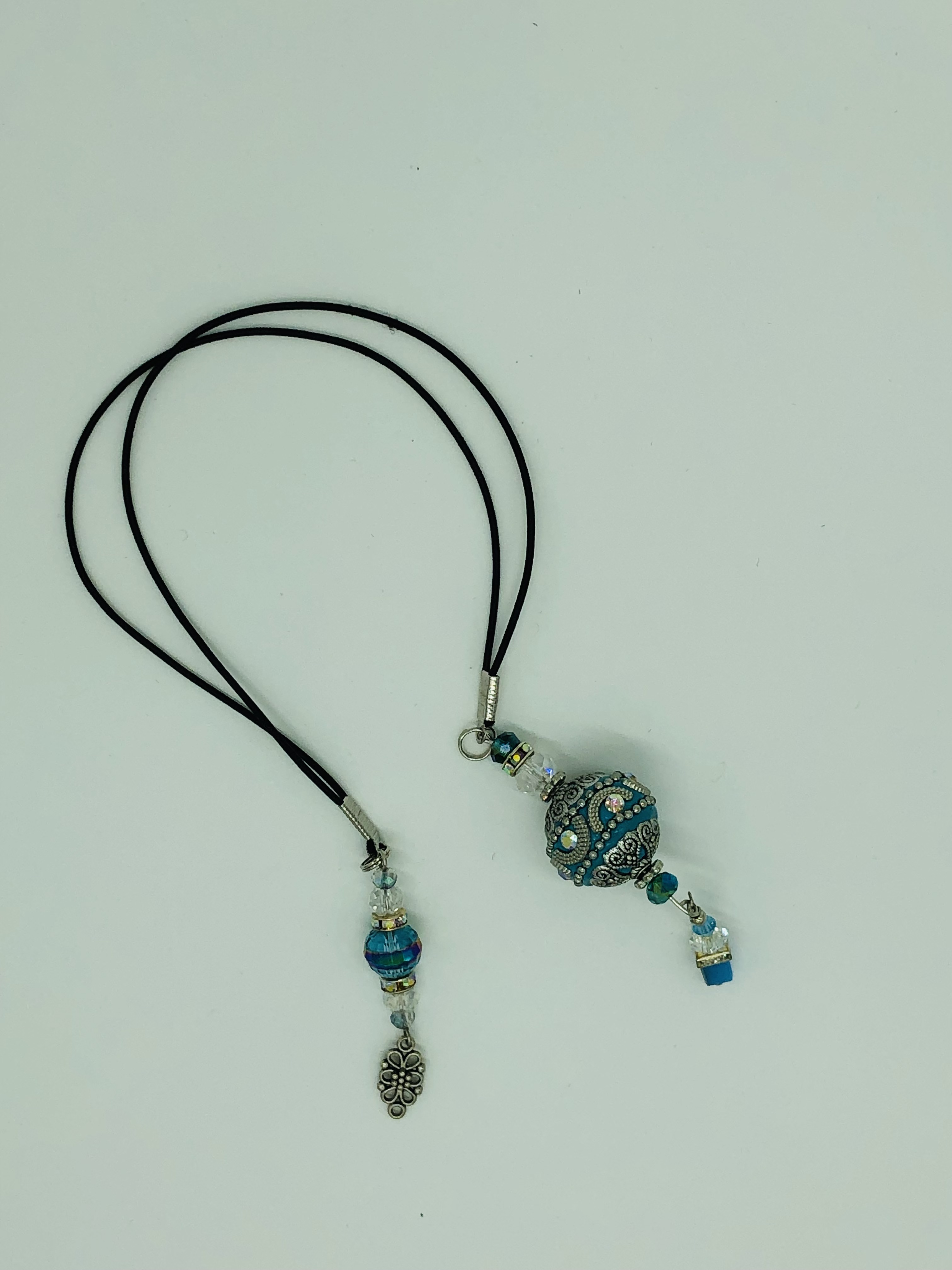 A Whole New World of Turquoise - Medium Bead - Image 2